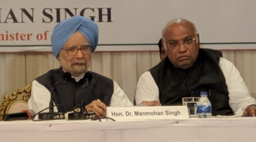 Not against Savarkar but idea of Hindutva that he patronised: Manmohan Singh