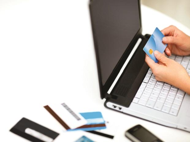 Credit card spend expected to grow to Rs 15 trillion by FY24: Report
