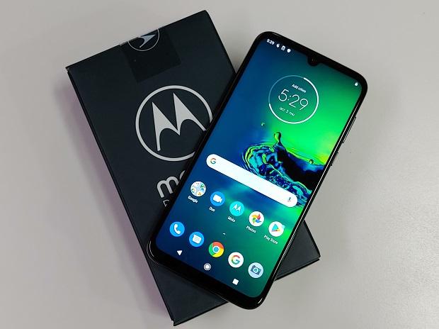 Motorola enters multi-camera segment with triple-camera set-up in Moto G8